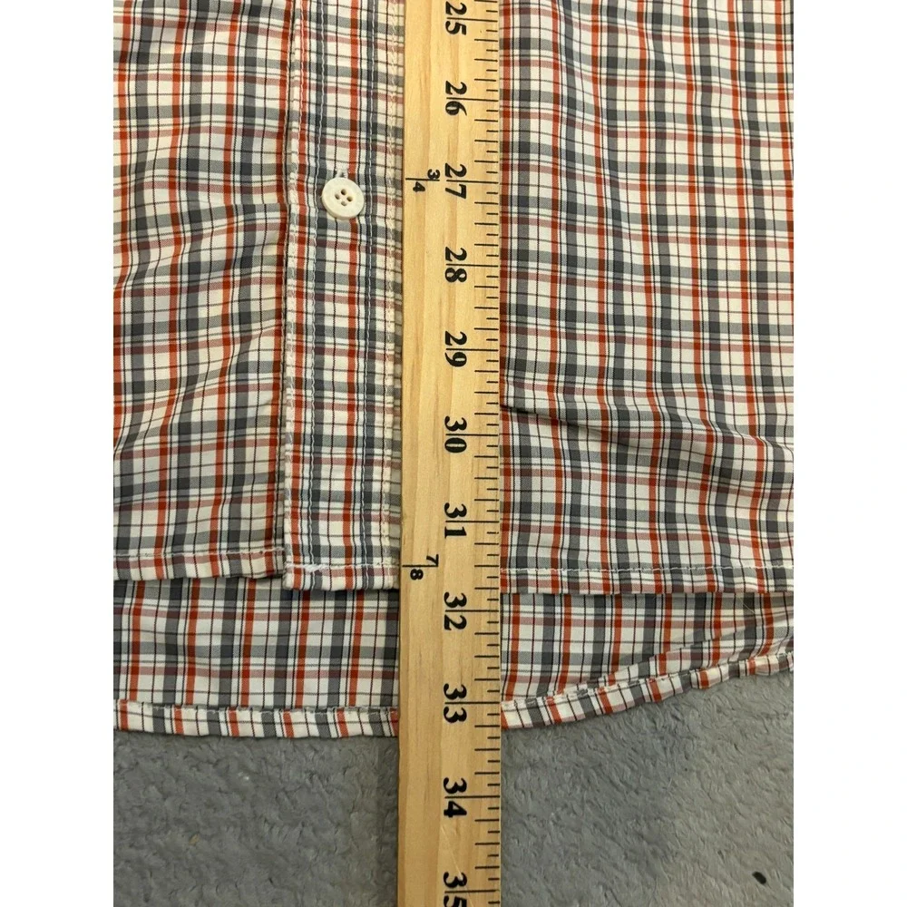 Eddie Bauer Travex Shirt Mens TL Vented Short Sleeve Button Red White Blue Plaid